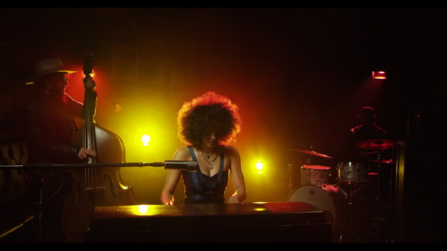Kandace Springs - People Make The World Go 'Round