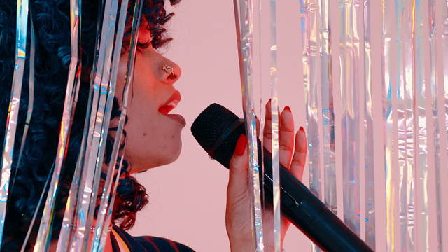 Mikhale Jones - Get Over You (Performance Video)