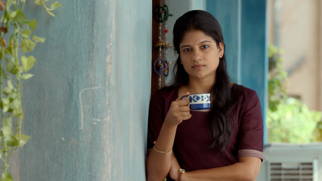 Jakes Bejoy - Garam Garam (From 