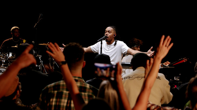 Joe L Barnes - Promises (Music Video)