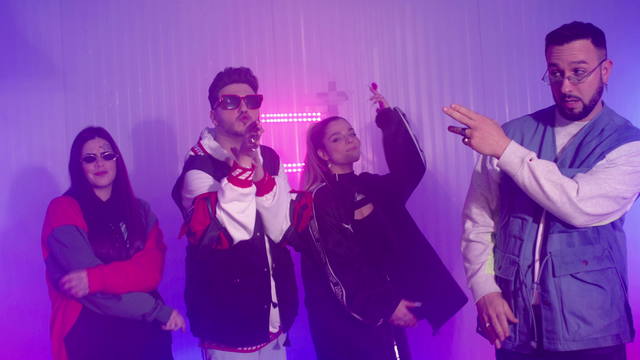 Tatiana Delalvz - Madre Mía