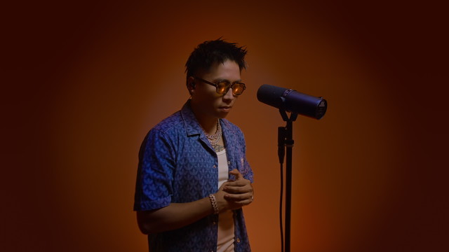 24k.Right - Cafein Freestyle (Exclusive Performance Video/ Lyric Video)