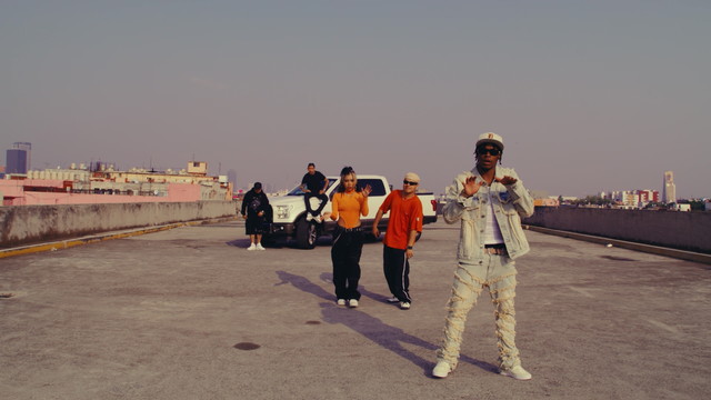 Ghetto Living - Saliyo