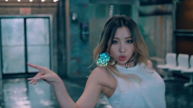 孔敏智 - 니나노 (舞蹈版) (NINANO)