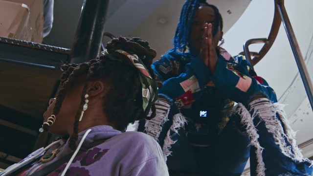 Chelsea Reject - Shine The Light