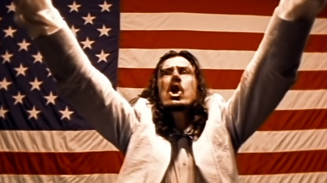 ******** Surfers - Underdog