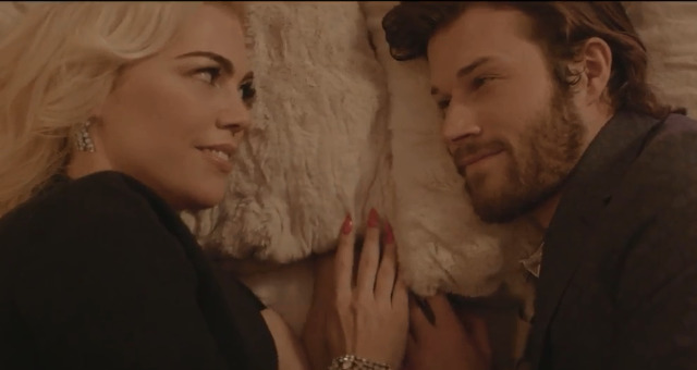 Brenna Whitaker - Love Back