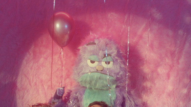 Suricato - Para Um Novo Amor (Lyric Video)