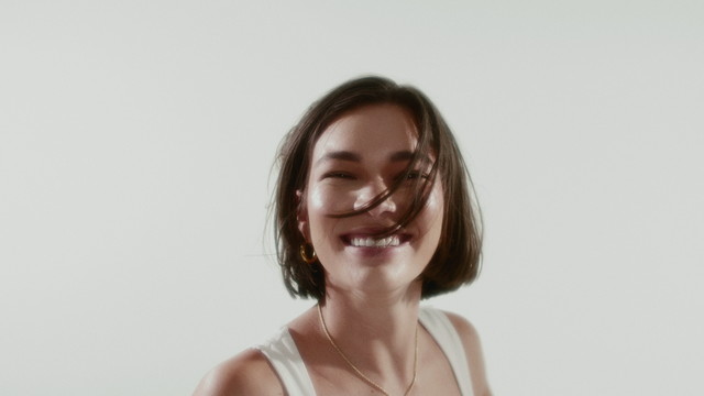 Alex Luna - Acuario (Visualizer)