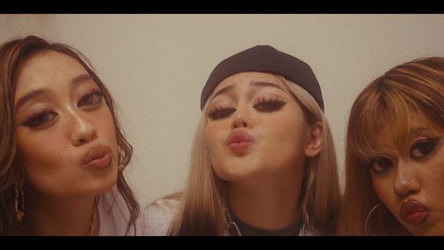 Janine Berdin - tayo lang(may alam)