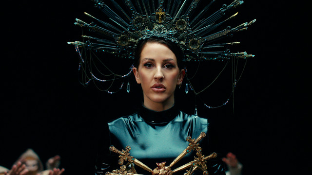 Calvin Harris - Miracle (Official Video)