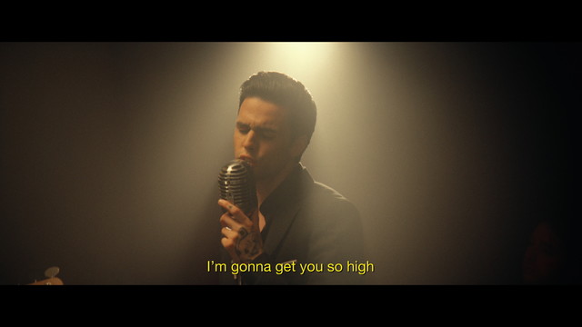 Stephen Sanchez - High (Lyric Video)