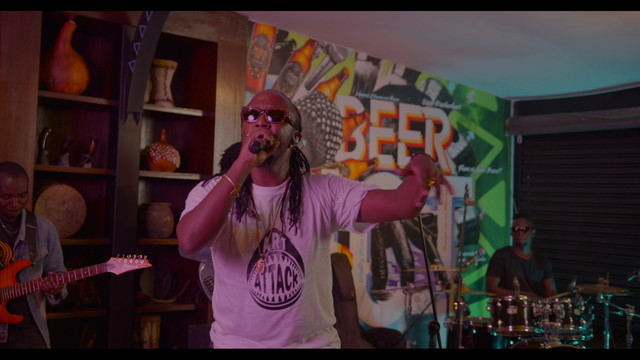 Seroney - Pick Up The Phone (Live At The 254 Beer District / 2022)