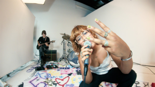 bella amor - can't get laid (Live)