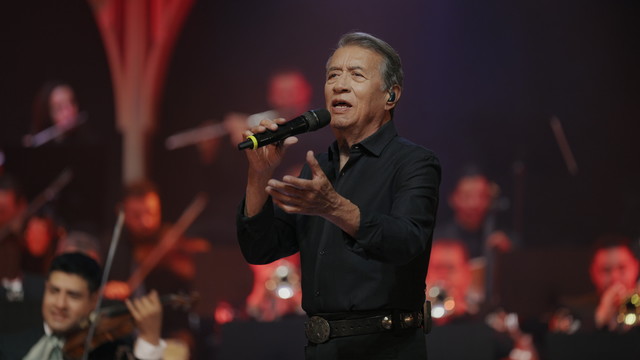 José María Napoleón - Hombre (En Vivo)