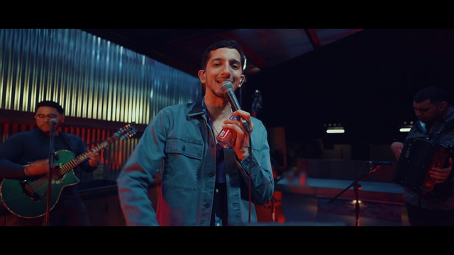 Lalo Araujo - CJ (En Vivo)