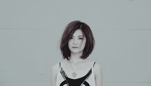 蔡卓妍 - 明明 (《我老婆唔够秤II:我老公唔生性》电影宣传曲)