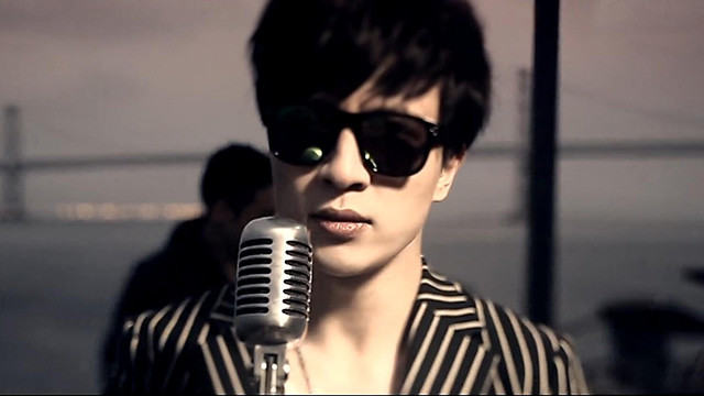 薛之谦 - 丑八怪 (《如果我爱你》电视剧插曲)