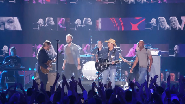 Jason Aldean - Midnight Rider (Live At The CMT Music Awards 2017) (Live)