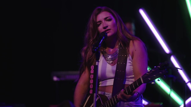 Tenille Townes - When You Need It (Live)