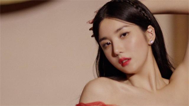 权恩妃 - The Flash