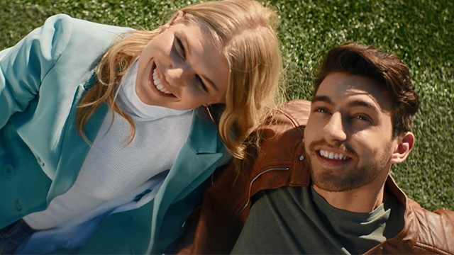 Brynn Elliott - Internet You