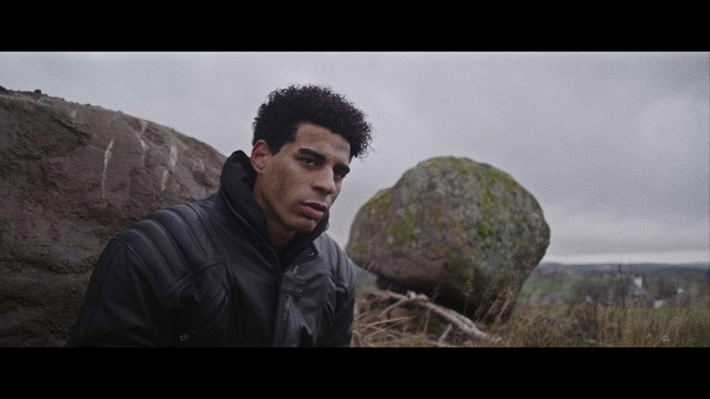 Sebastian Zalo - Nyere tider (歌词版)