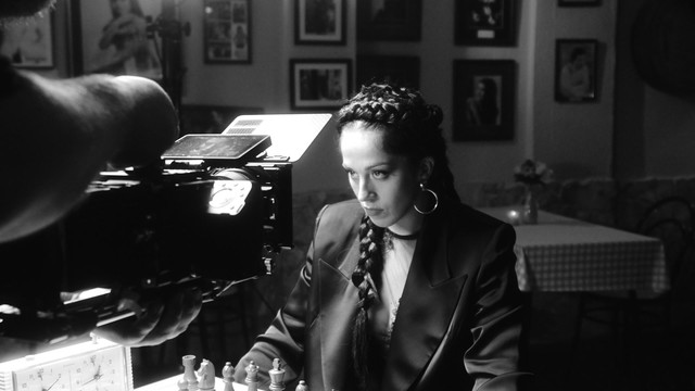 Sara Correia - Chelas (花絮版)