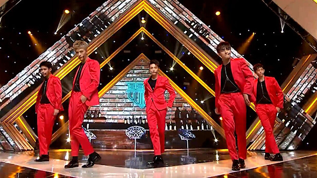 BEAT WIN - 니 여자친구 (Live At Show Champion 2016/07/20) (Live) (Your Girl)