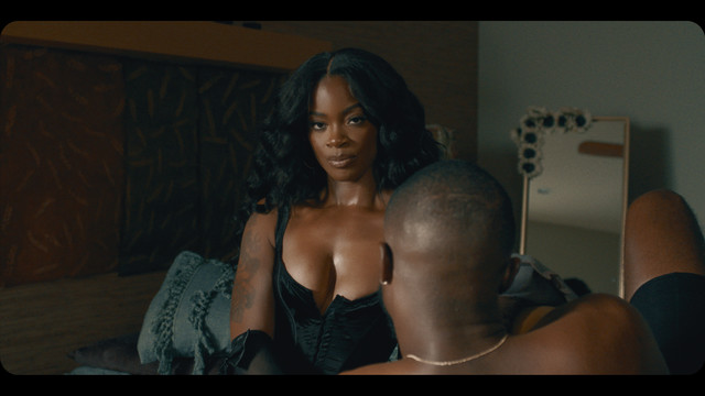 Ari Lennox - Get Close