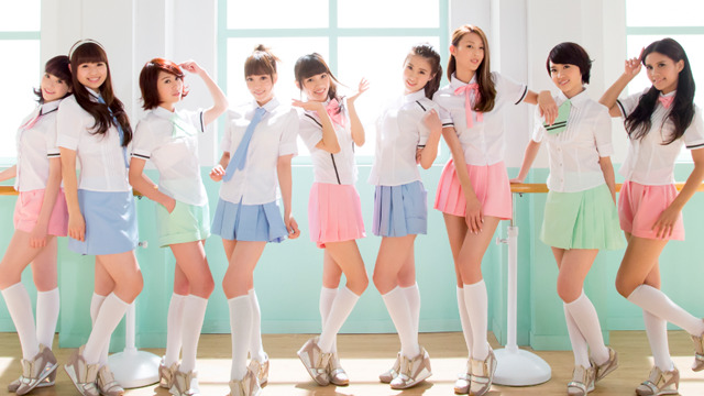 1931女子偶像组合 - 我是那么爱你 (《校花驾到2蜜桃时代》电影插曲)