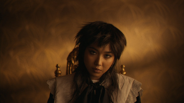 BOMB AT TRACK - DEK AEI DEK DEE