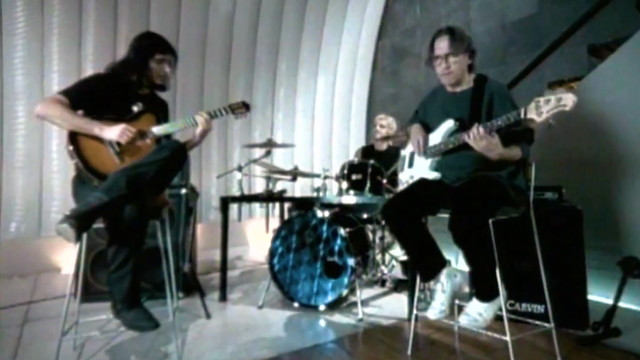 Enanitos Verdes - Amores Lejanos