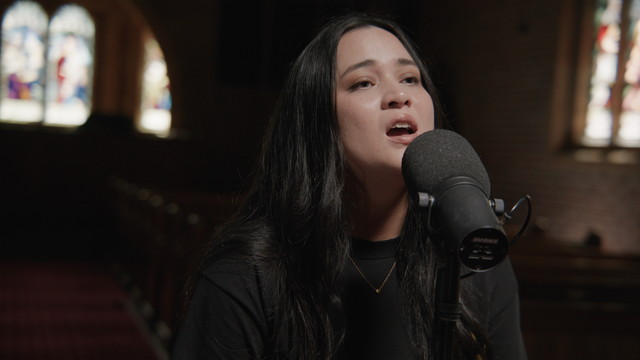 CXMMXNS - Mighty to Save (Music Video|Acoustic)