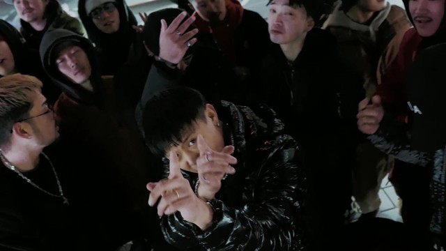 ELIONE - やるしかねえ(feat. ELIONE & CHICO CARLITO)