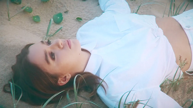 Eves Karydas - Wildest Ones