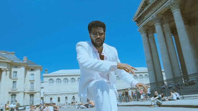 Harris Jayaraj - Engeyum Kaadhal (Tamil Lyric Video [From 
