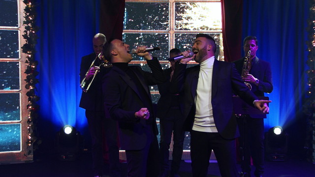 Anjos - Santa Claus Is Comin' To Town