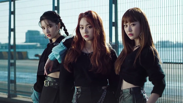 gugudan - Not That Type