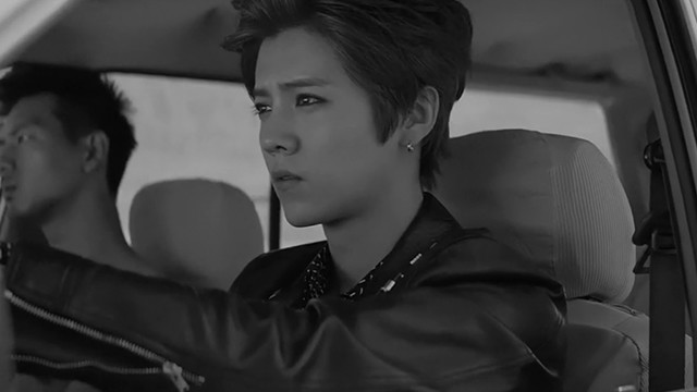 鹿晗 - 勋章 (第二版) (《我是证人》电影主题曲)