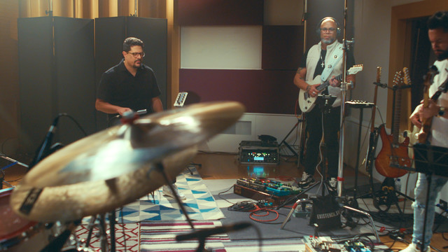 Fred Arrais - Como Deus Vê (Ao Vivo)