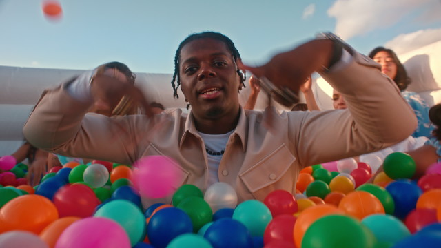 Sigala - Stay The Night (Official Video)