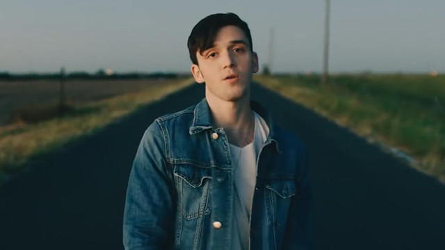 Lauv - Paris in the Rain