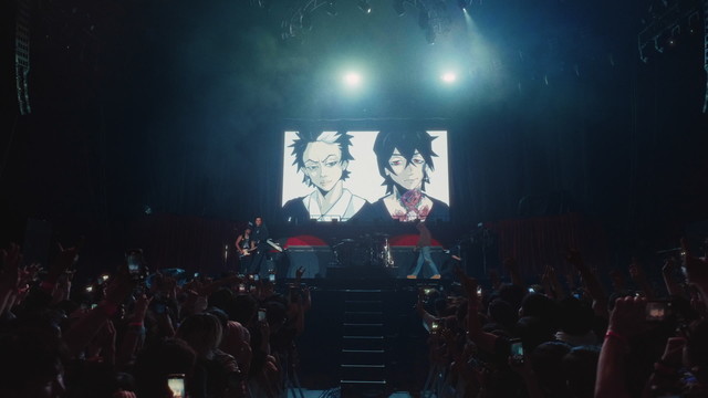 YUNGBLUD - Happier (Live From Japan)