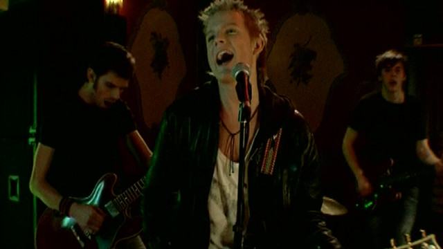 Christopher Nelson - Explodera