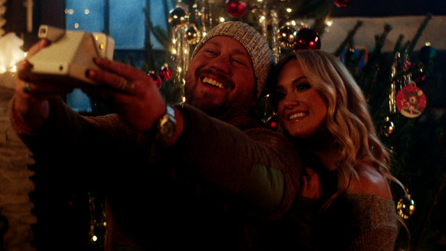 Mitchell Tenpenny - I Hope It Snows