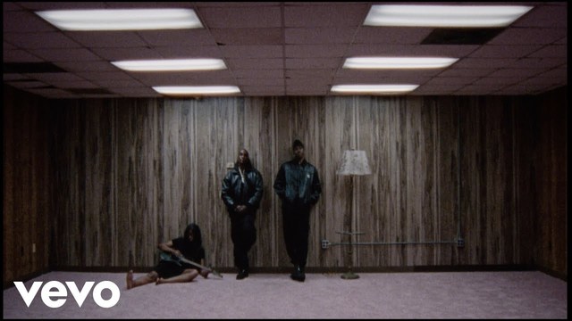 Clipse - Chains & Whips