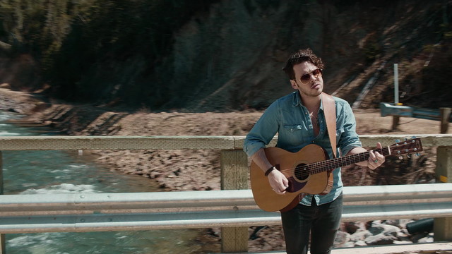 Jonny Arsenault - Pont joli coeur