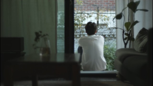 尹钟信 - 그리움 축제 (feat. 호란)