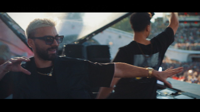 Afrojack - Worlds On Fire